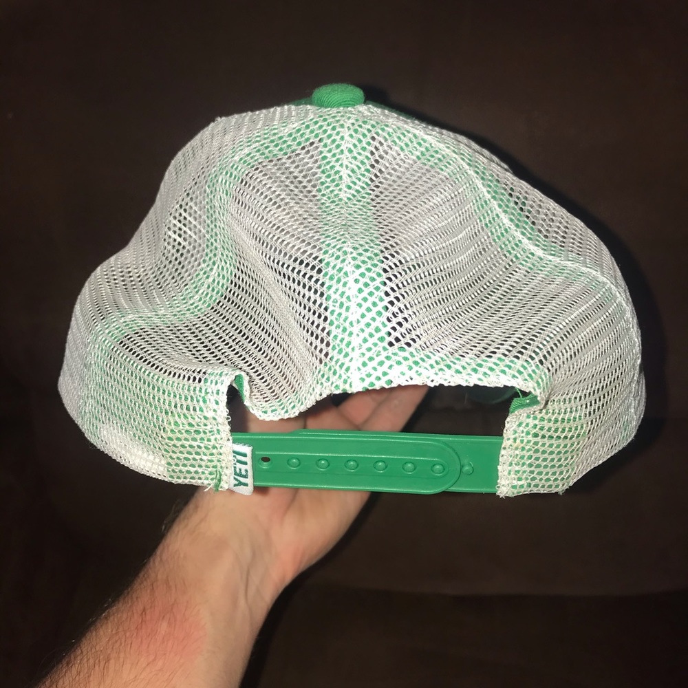 Yeti Hat - Picture 2 of 3